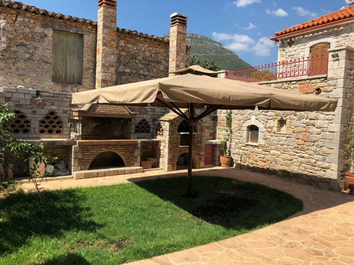 Haus Kleopatra Villa Leonidio Exterior photo